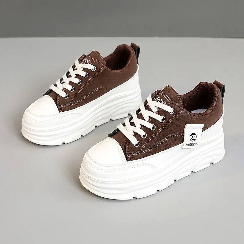 Women’s Chunky Lace-Up Sneakers – Soft Sole Casual Walking Shoes Trendy Vulcanized Fashion Sneakers