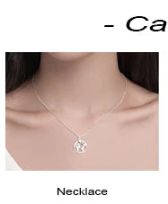 Popular Movie Figure Jewelery Necklace for Women Prince Princess Pendant Necklaces n238 Stainless Steel Trendy Fashion Gift