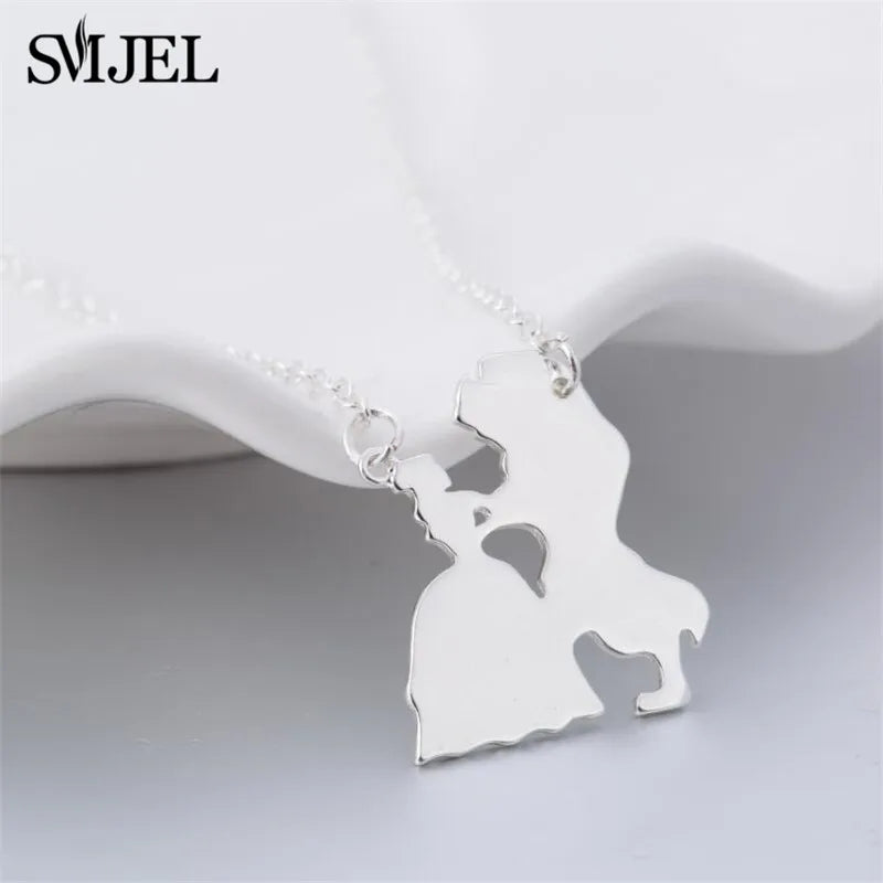 Popular Movie Figure Jewelery Necklace for Women Prince Princess Pendant Necklaces n238 Stainless Steel Trendy Fashion Gift