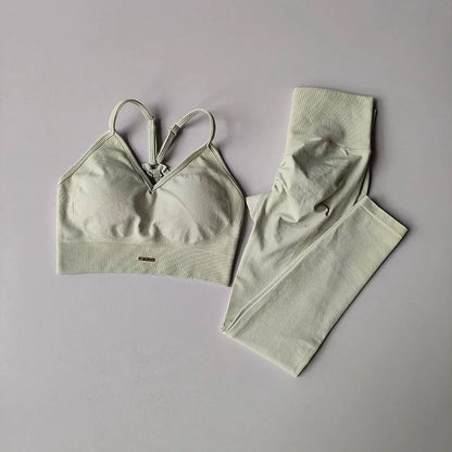 Peach Seamless Yoga Set – High Waisted Women’s Activewear