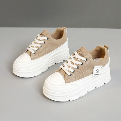 Women’s Chunky Lace-Up Sneakers – Soft Sole Casual Walking Shoes Trendy Vulcanized Fashion Sneakers