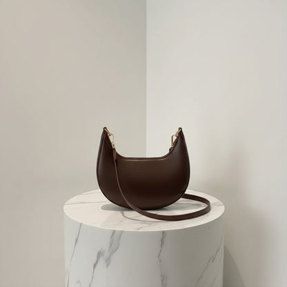 Women’s Moon-Shaped Shoulder Bag – Elegant Minimalist Hobo Handbag, Luxury-Look Crescent Purse with Adjustable Strap