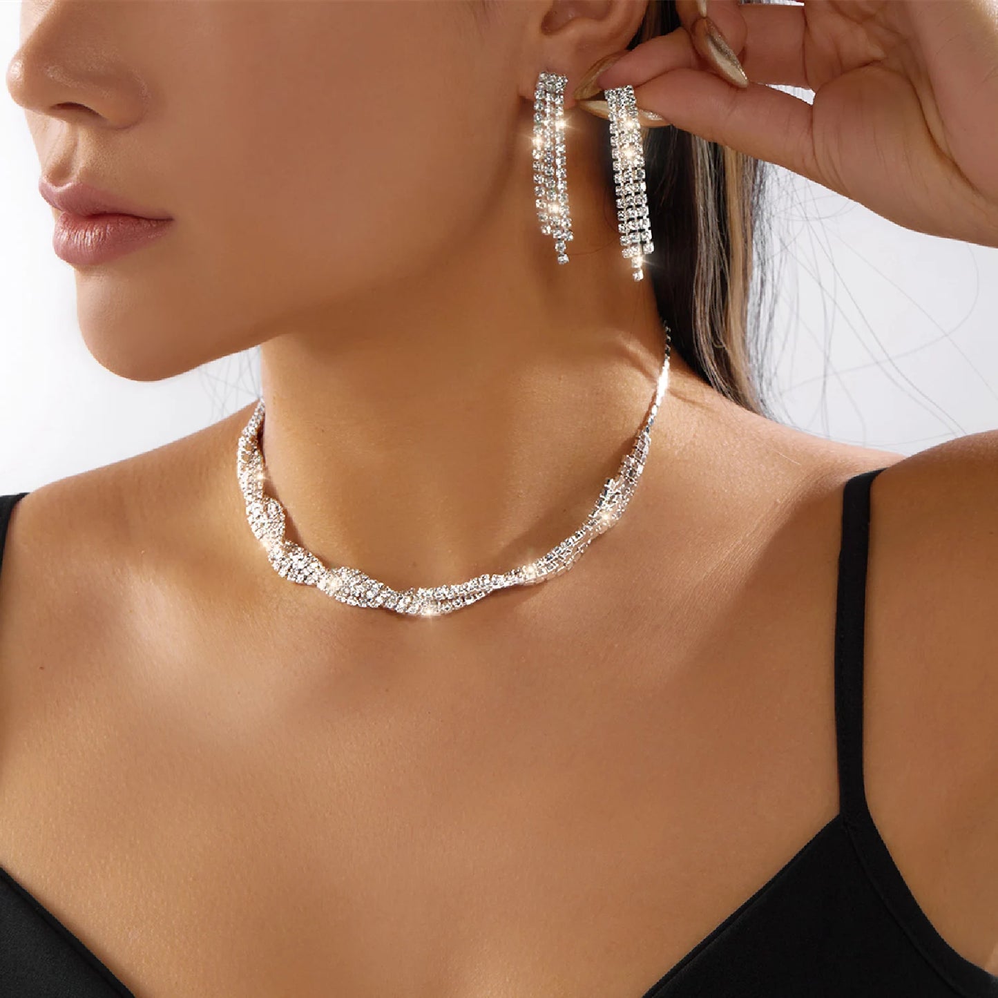 Women’s Luxury Rhinestone Jewelry Set – Double Layer Choker, Bracelet & Stud Earrings