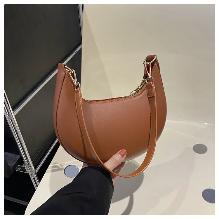 Women’s Moon-Shaped Shoulder Bag – Elegant Minimalist Hobo Handbag, Luxury-Look Crescent Purse with Adjustable Strap