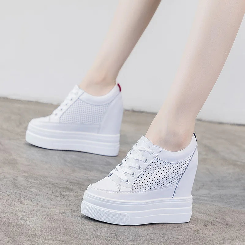 Women’s Platform Wedge Clogs – Round Toe Slip-On Shoes with Height Increase, Casual Summer & Fall Footwear