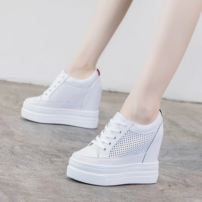 Women’s Platform Wedge Clogs – Round Toe Slip-On Shoes with Height Increase, Casual Summer & Fall Footwear