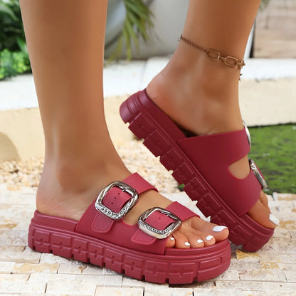 Women’s Thick Sole Sandals with Adjustable Straps – Leather Flip Flops with Metal Ankle Buckle, Comfortable Platform Summer Beach Slides for Casual Outdoor Walking & Vacation Wear
