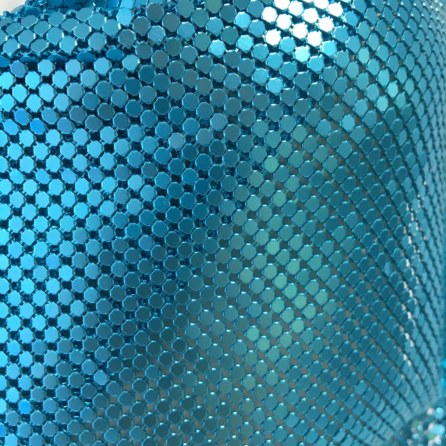 Sexy V Neck Halter Neck Backless Crop Top Glitter Metal Sequins Handmade Patchwork Tank Top Vocal Concert Party Camisole