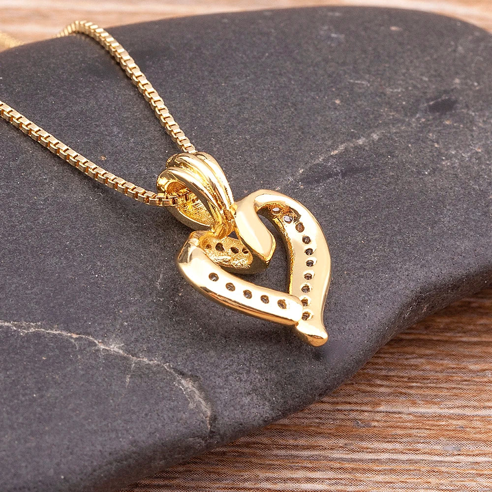 Gold Open Heart Pendant Necklace for Women – Sparkling Cubic Zirconia Dainty Clavicle Chain, Romantic Jewelry Gift