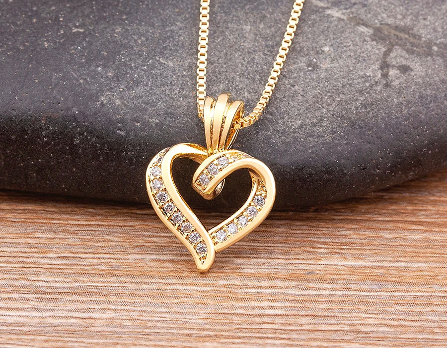 Gold Open Heart Pendant Necklace for Women – Sparkling Cubic Zirconia Dainty Clavicle Chain, Romantic Jewelry Gift